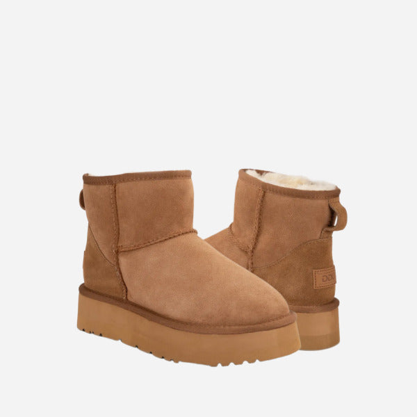 UGG CLASSIC PLATFORM MINI BOOTS
