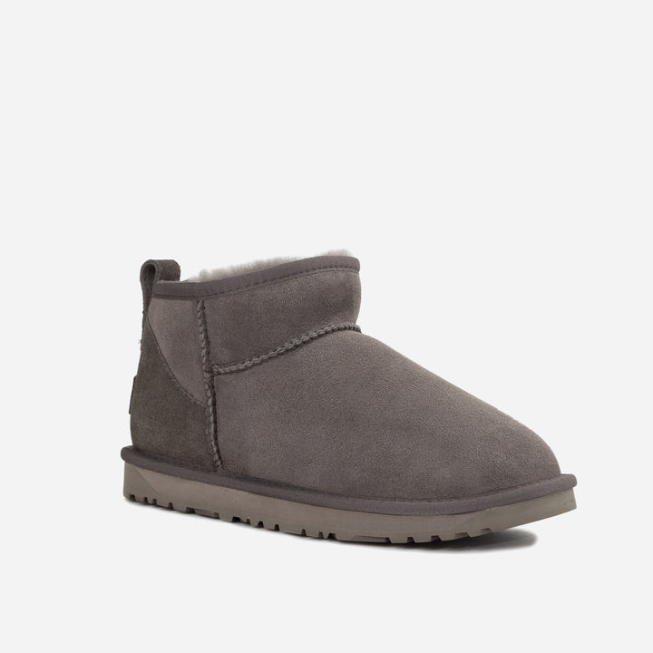 UGG CLASSIC ULTRA MINI BOOT