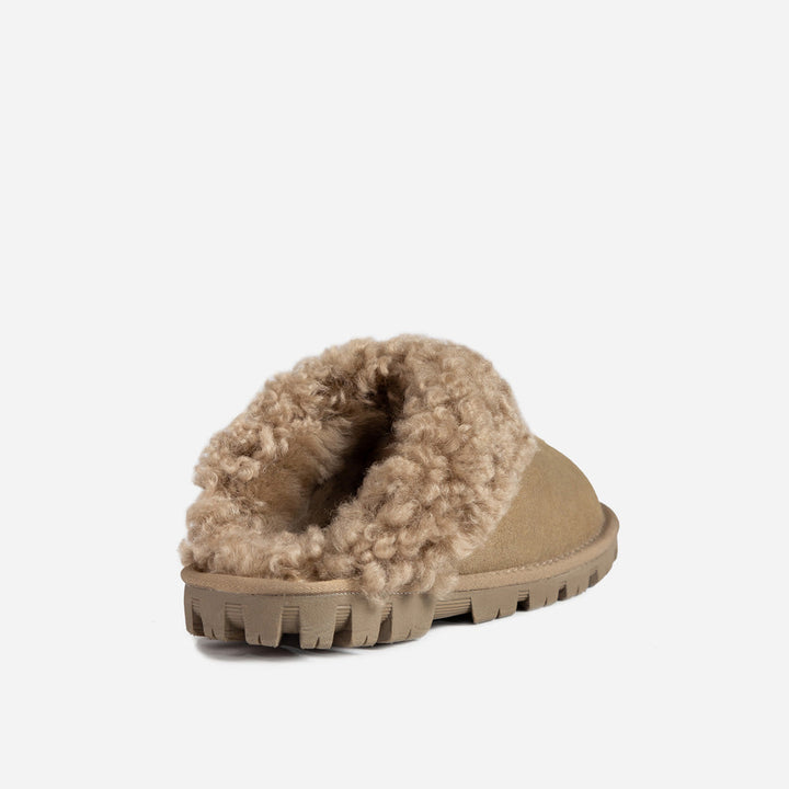 OZWEAR UGG Coquette Curly Slipper