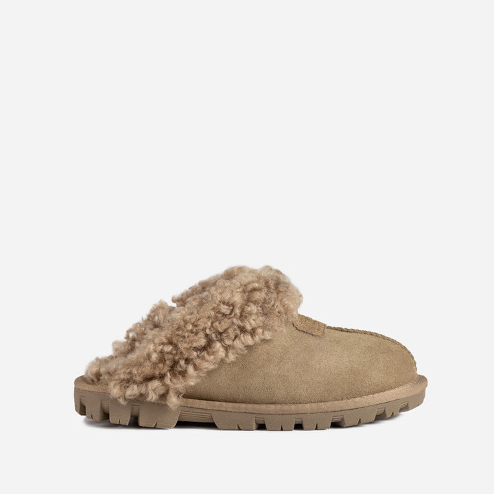 OZWEAR UGG Coquette Curly Slipper