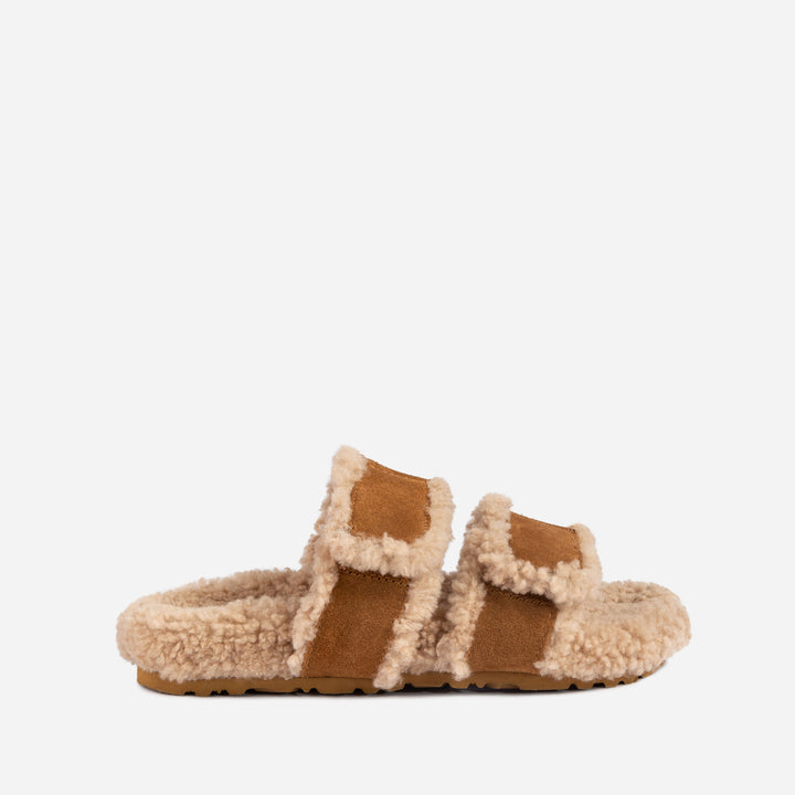 OZWEAR UGG Arizona Shearling Slides