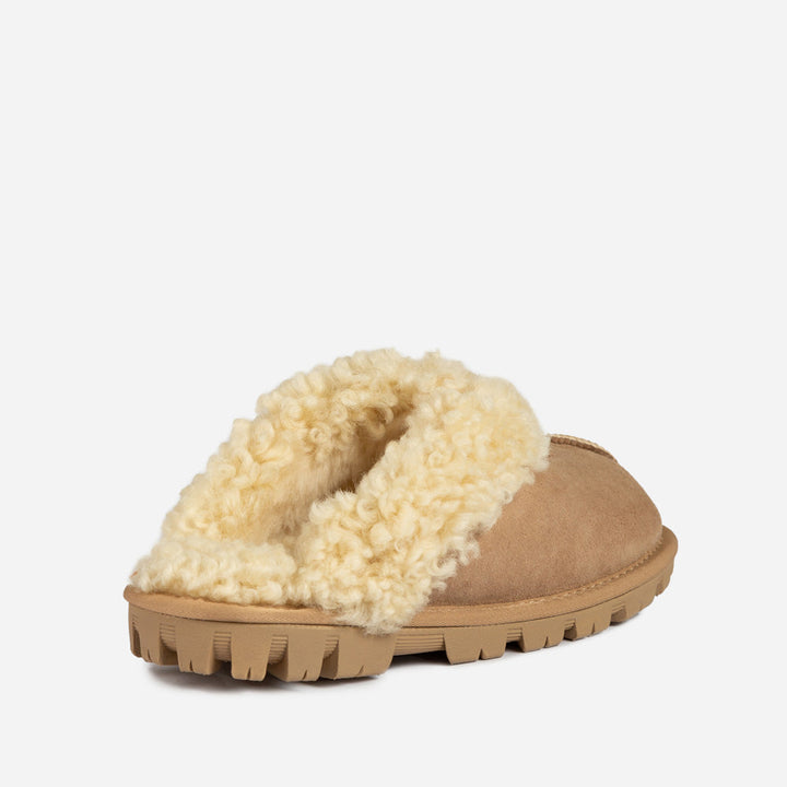 OZWEAR UGG Coquette Curly Slipper