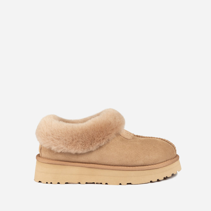 OZWEAR UGG Daniela Ankle Platform Boots