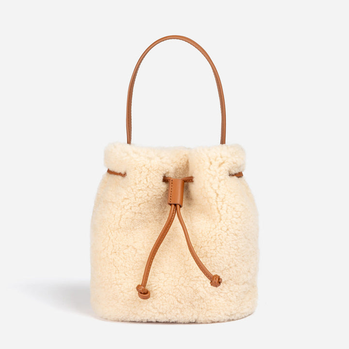 OZWEAR UGG Fluffy Bucket Bag