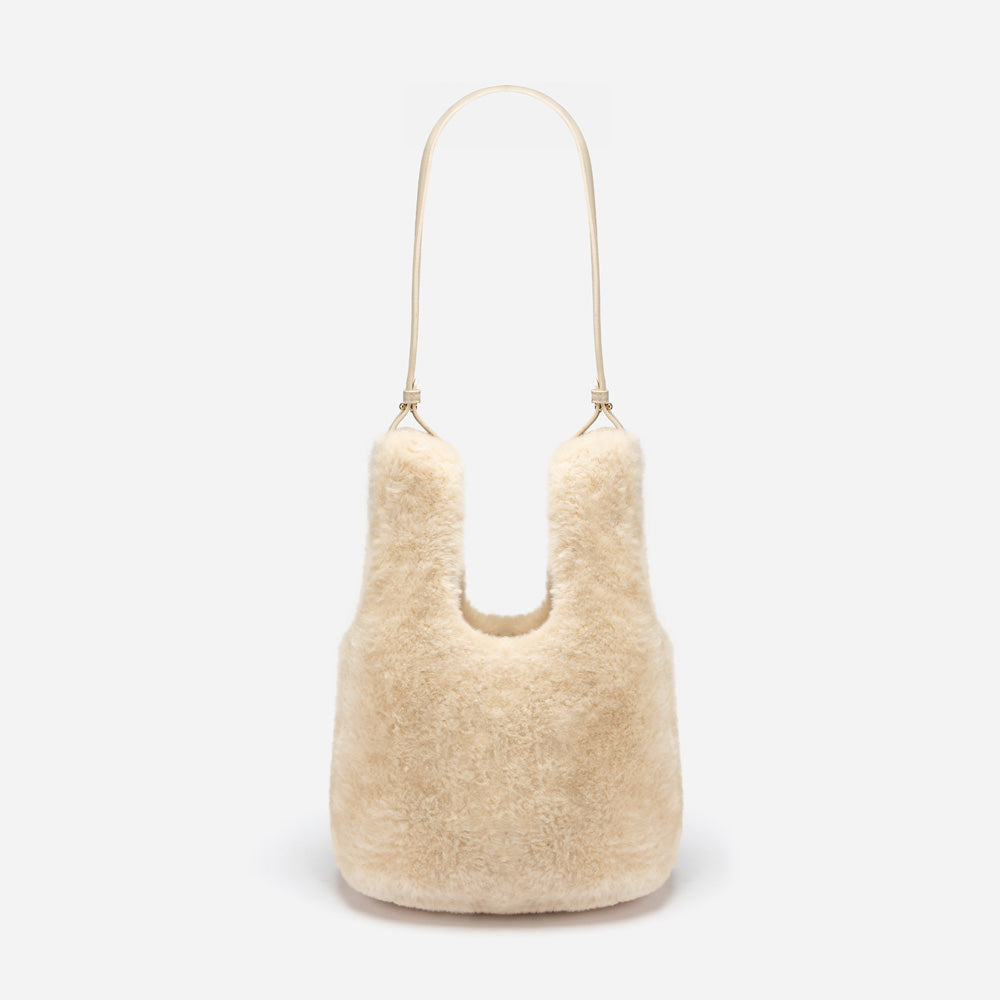 OZWEAR UGG JJ Fluffy Knot Bag