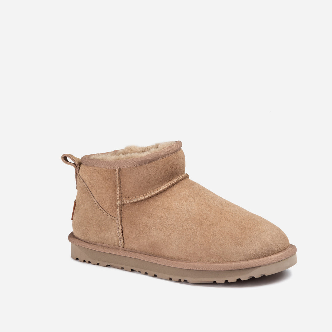 UGG CLASSIC ULTRA MINI BOOT