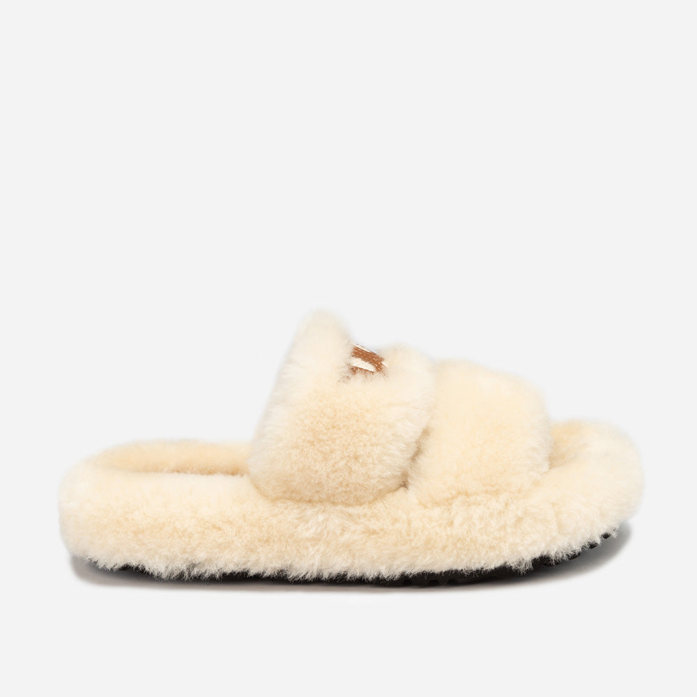 Ozwear Ugg Signature Shearling Slippers