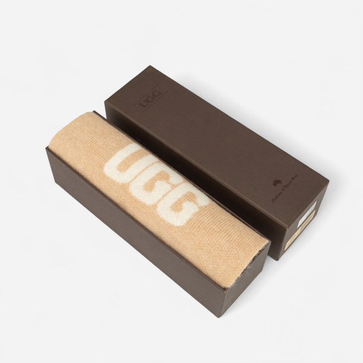 OZWEAR UGG Logo Cashmere Aus Wool Woven Scarf