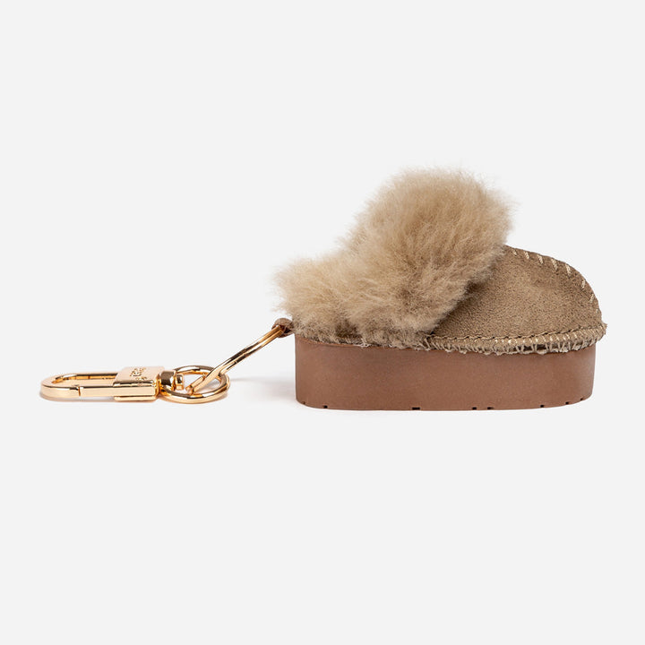 OZWEAR UGG Coquette Platform Pendant