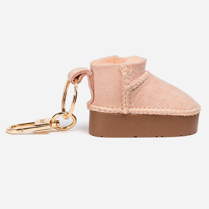 OZWEAR UGG Classic Platform Ultra Mini Boots Pendant