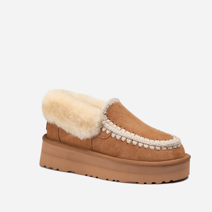 OZWEAR UGG Eskimo Platform Collar Moccasin