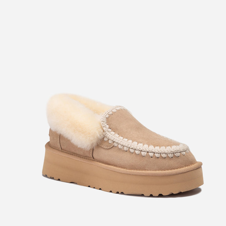 OZWEAR UGG Eskimo Platform Collar Moccasin