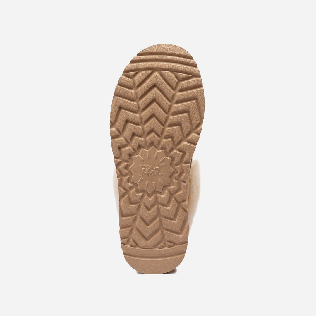 OZWEAR UGG Eskimo Platform Collar Moccasin