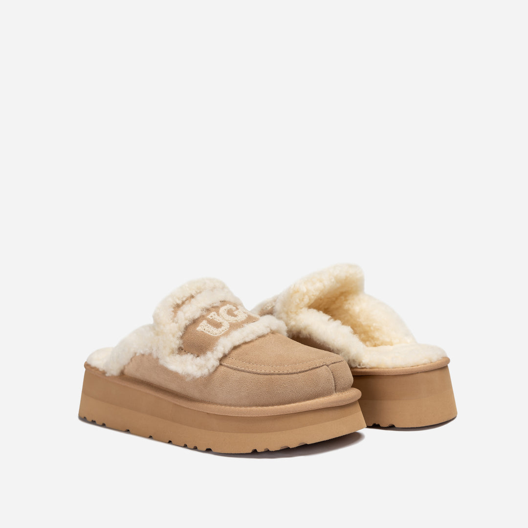 UGG VIOLET SHEARLING PLATFORM SLIPPER