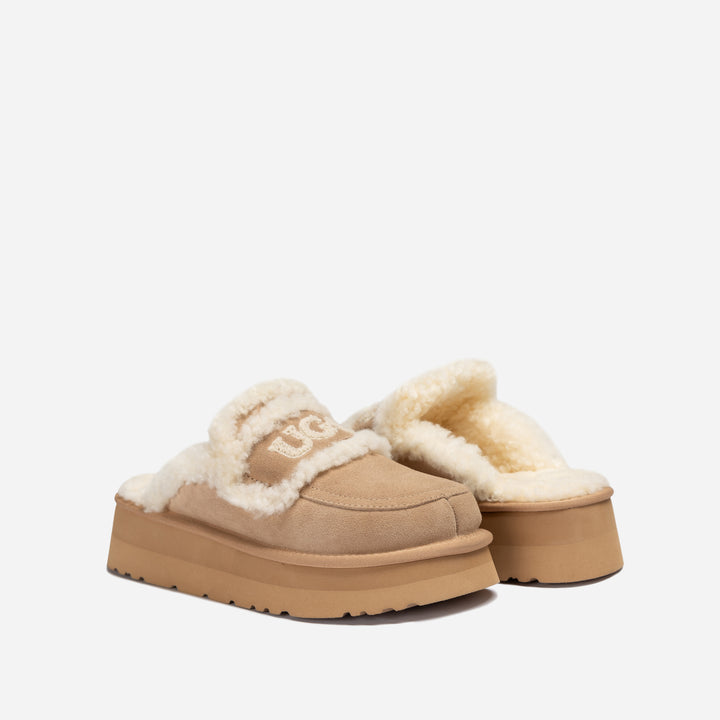 UGG VIOLET SHEARLING PLATFORM SLIPPER