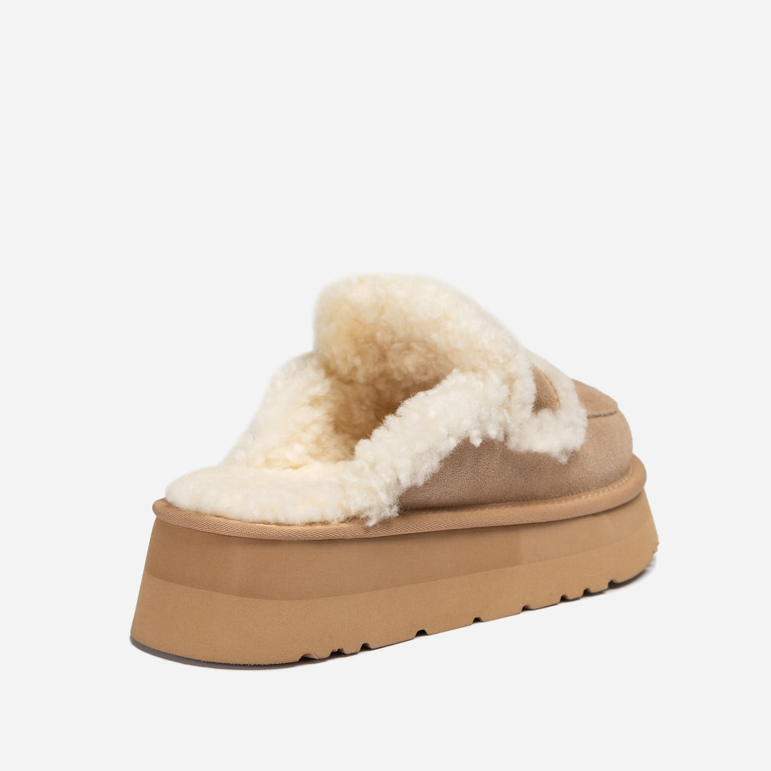 UGG VIOLET SHEARLING PLATFORM SLIPPER