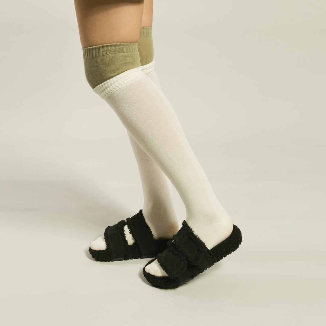 OZWEAR UGG Arizona Shearling Slides