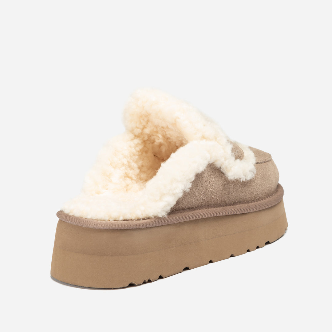 UGG VIOLET SHEARLING PLATFORM SLIPPER
