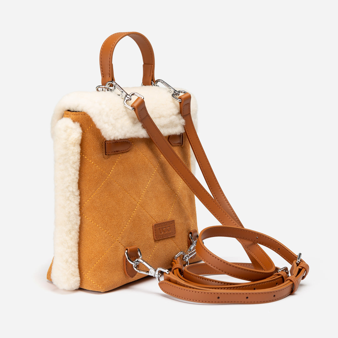 OZWEAR UGG VINTAGE FLUFFY BACKPACK