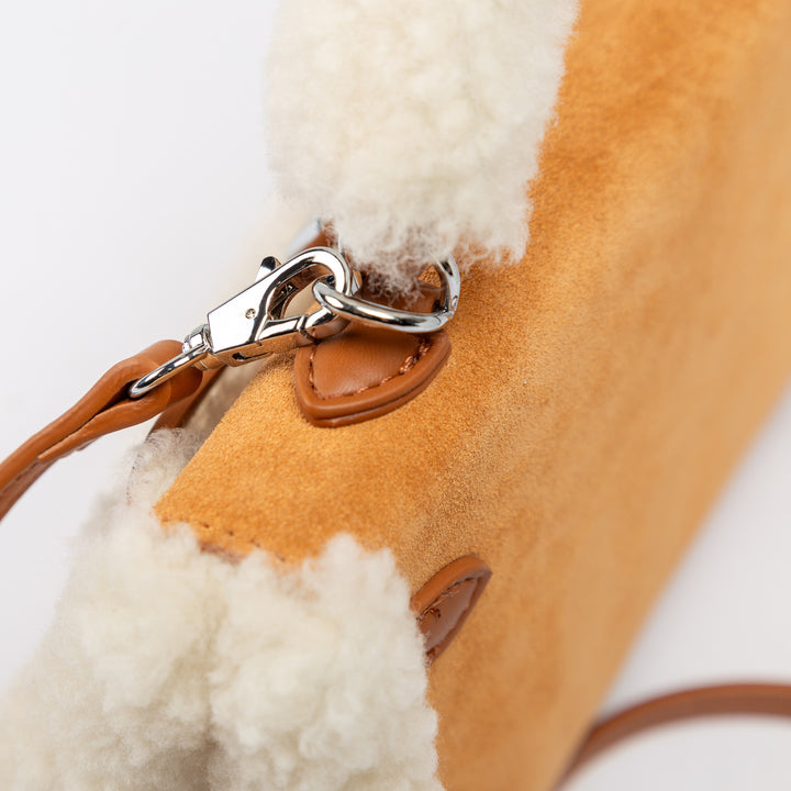 OZWEAR MINI VINTAGE FLUFFY