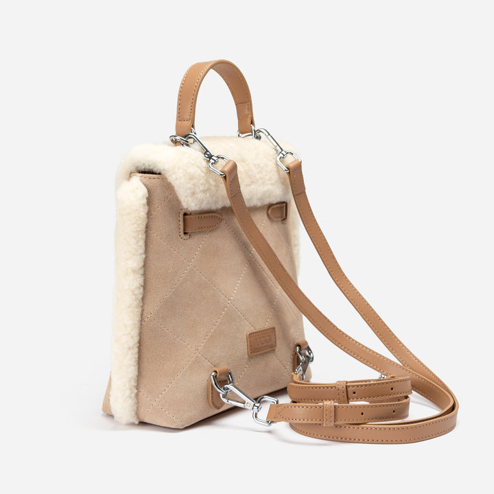 OZWEAR UGG VINTAGE FLUFFY BACKPACK