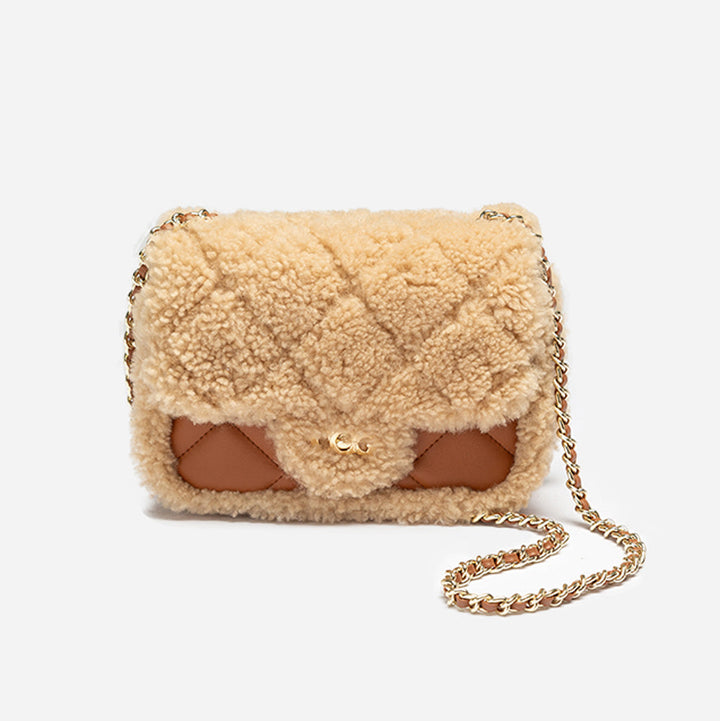 OZWEAR UGG  Shearling Matelassé Flaps