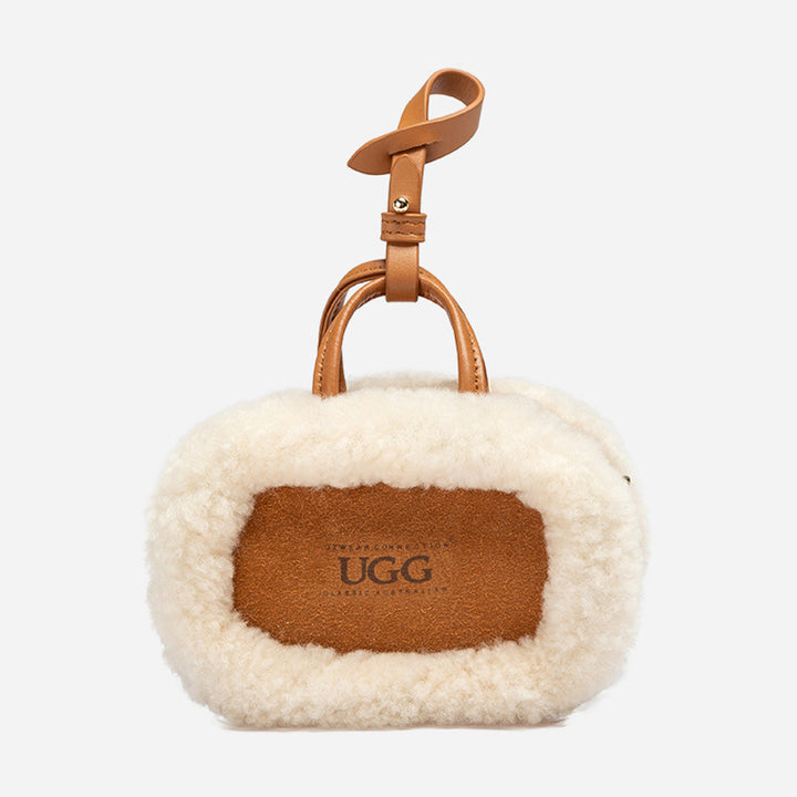 OZWEAR UGG Mini Omi Pendant