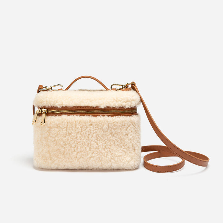 OZWEAR UGG Tia Shearling Box
