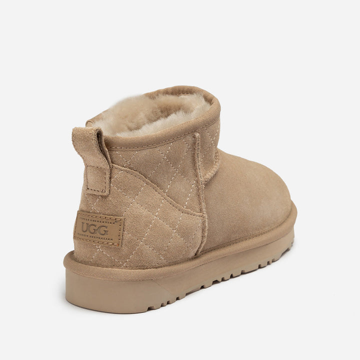 OZWEAR UGG Classic Matelasse Ultra Mini Boot