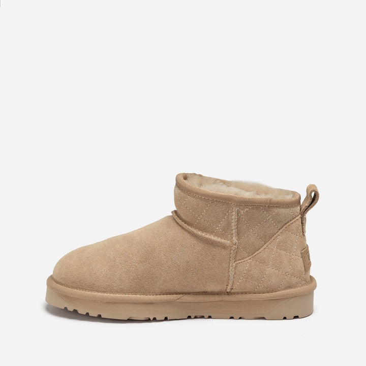OZWEAR UGG Classic Matelasse Ultra Mini Boot