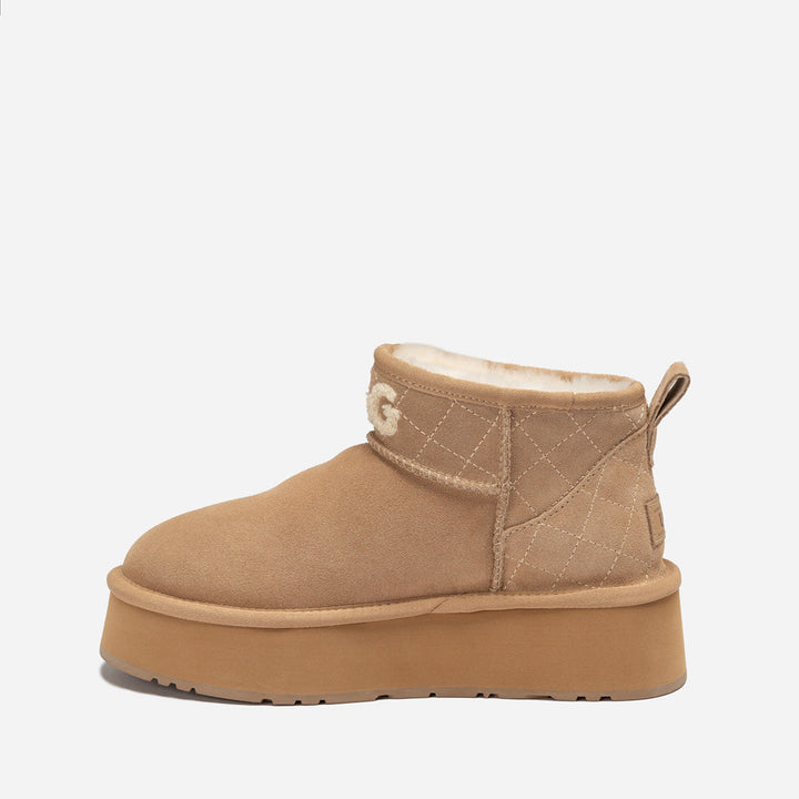 OZWEAR UGG Classic Platform Knit Logo Matelassé Ultra Mini Boot