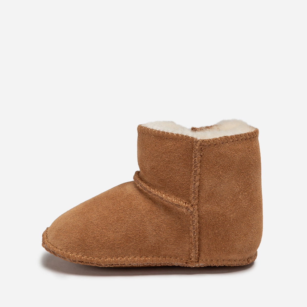 OZWEAR UGG Logo Baby Boot