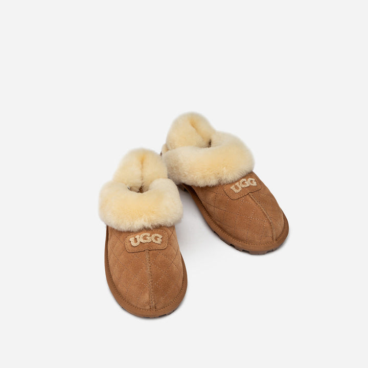 OZWEAR UGG Coquette Matelasse Emb Logo Slipper( Detachable Feature)