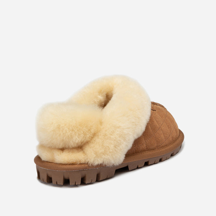 OZWEAR UGG Coquette Matelasse Emb Logo Slipper( Detachable Feature)