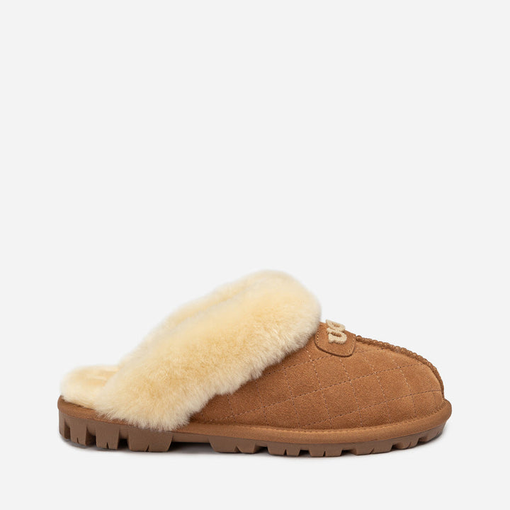 OZWEAR UGG Coquette Matelasse Emb Logo Slipper( Detachable Feature)