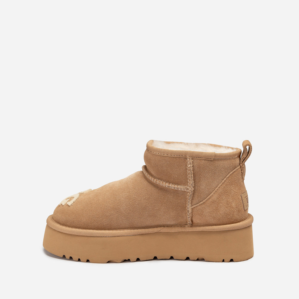 OZWEAR UGG Classic Dana Emb Logo Platform Ultra Boot
