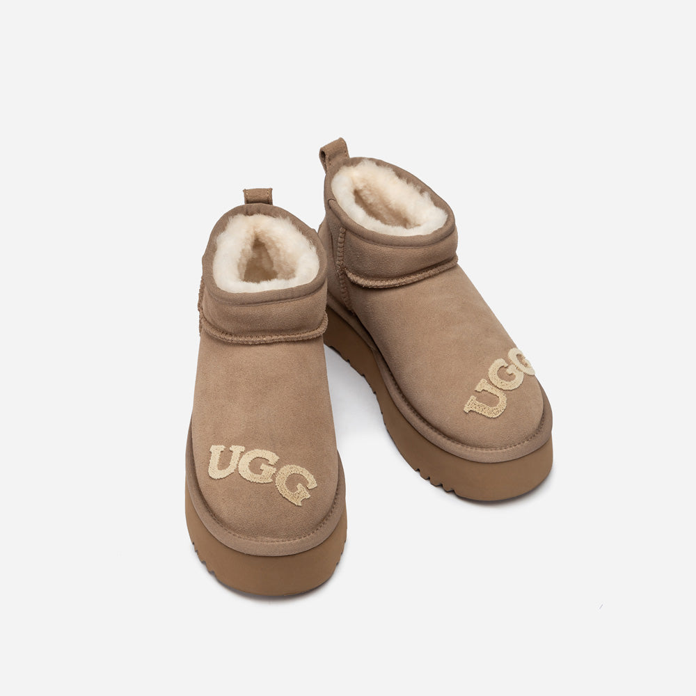 OZWEAR UGG Classic Dana Emb Logo Platform Ultra Boot