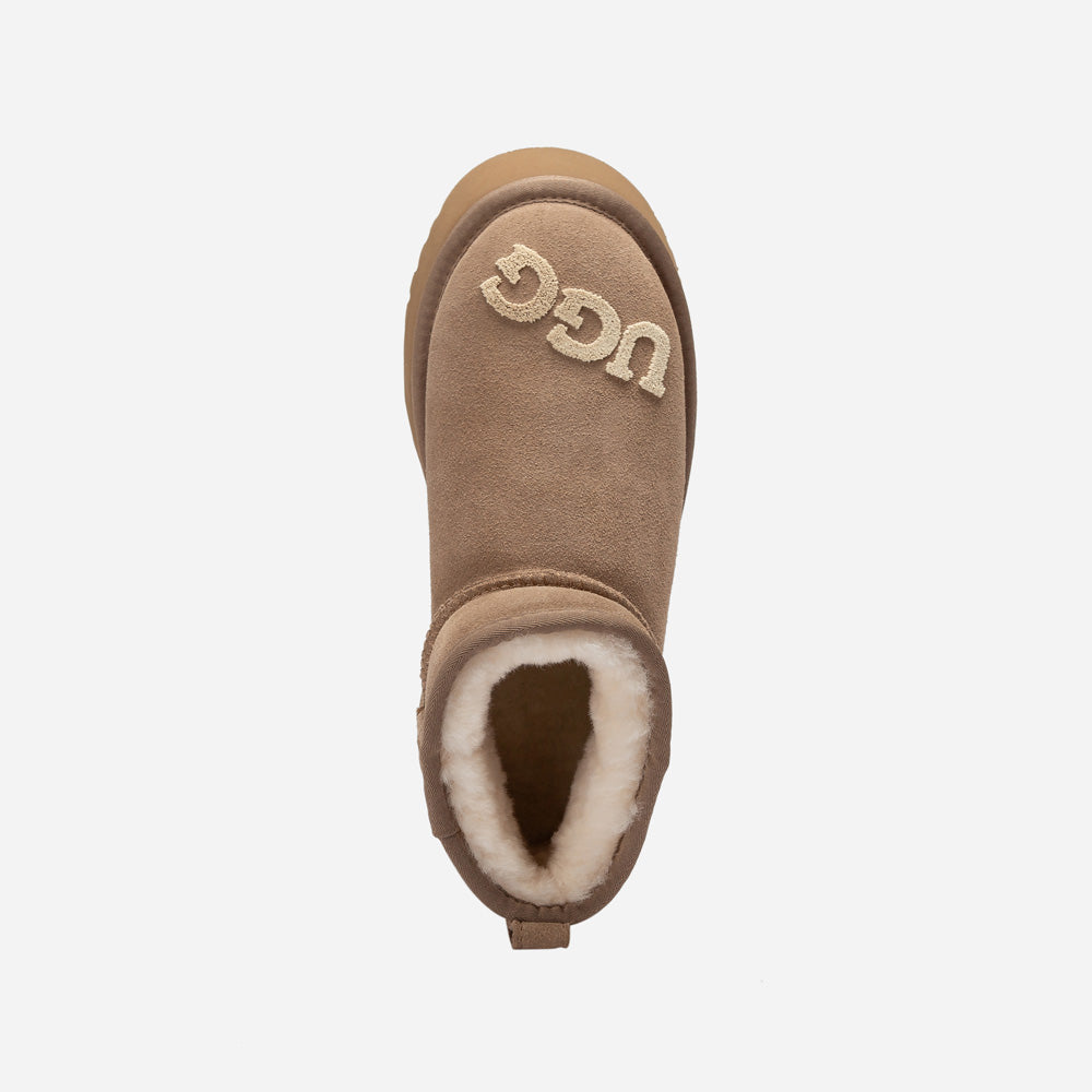 OZWEAR UGG Classic Dana Emb Logo Platform Ultra Boot