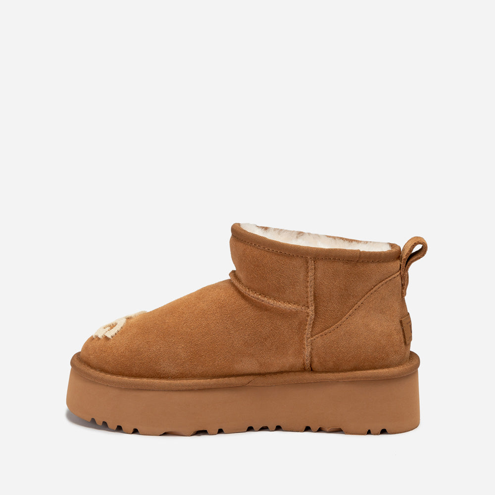 OZWEAR UGG Classic Dana Emb Logo Platform Ultra Boot