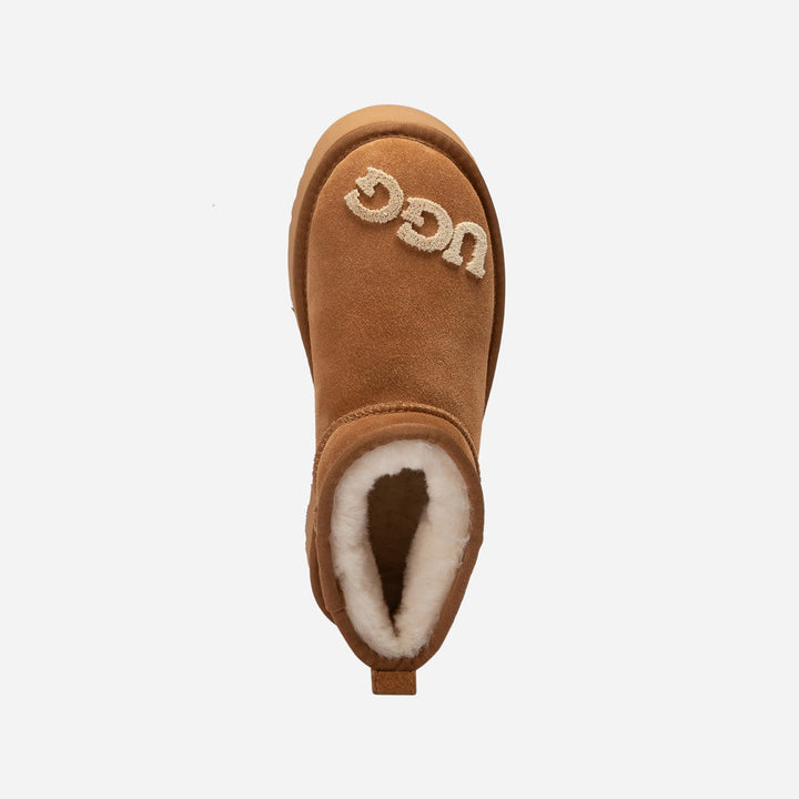 OZWEAR UGG Classic Dana Emb Logo Platform Ultra Boot