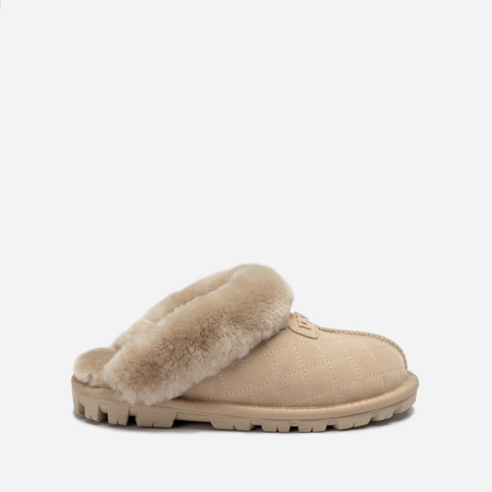 OZWEAR UGG Coquette Matelasse Emb Logo Slipper( Detachable Feature)
