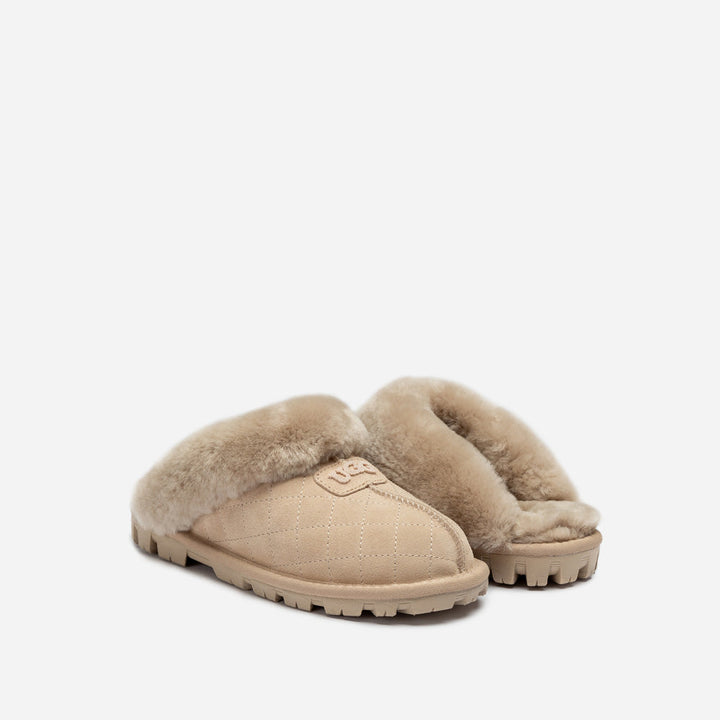 OZWEAR UGG Coquette Matelasse Emb Logo Slipper( Detachable Feature)