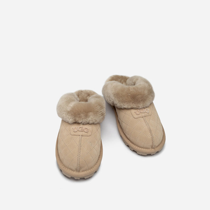 OZWEAR UGG Coquette Matelasse Emb Logo Slipper( Detachable Feature)