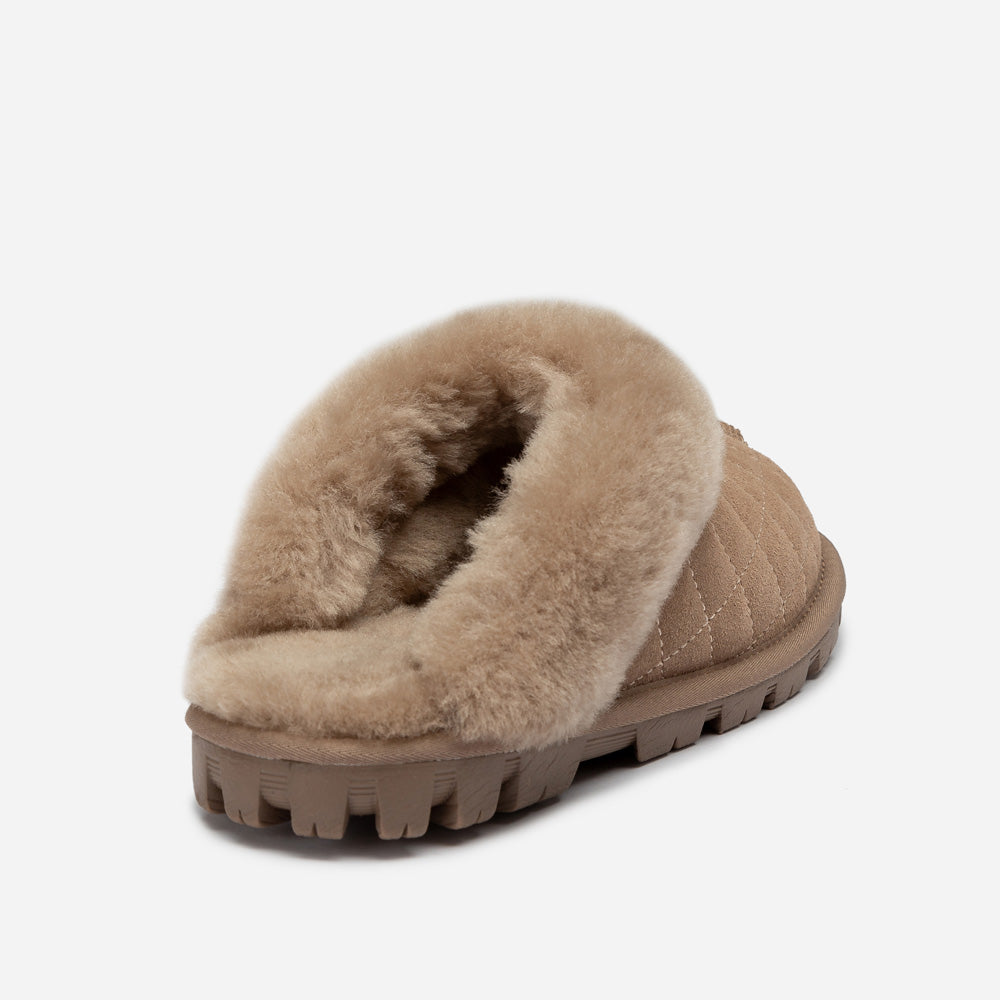 OZWEAR UGG Coquette Matelasse Emb Logo Slipper( Detachable Feature)