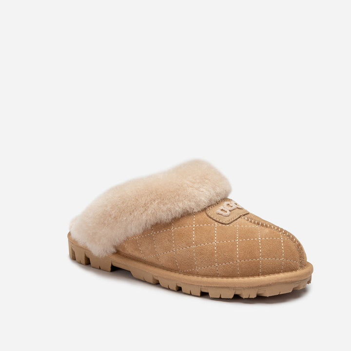 OZWEAR UGG Coquette Matelasse Emb Logo Slipper( Detachable Feature)