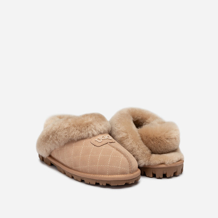OZWEAR UGG Coquette Matelasse Emb Logo Slipper( Detachable Feature)