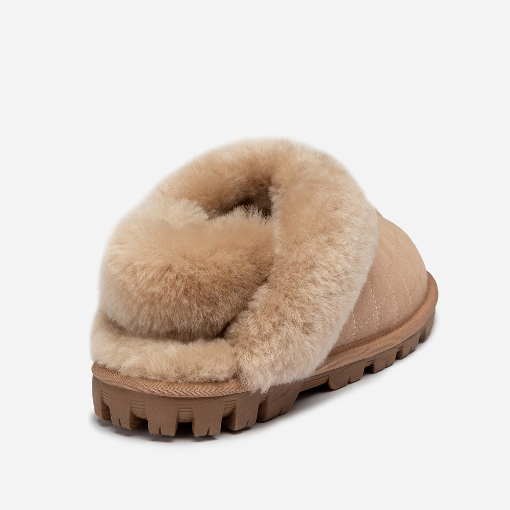 OZWEAR UGG Coquette Matelasse Emb Logo Slipper( Detachable Feature)