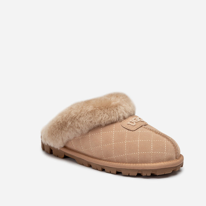 OZWEAR UGG Coquette Matelasse Emb Logo Slipper( Detachable Feature)