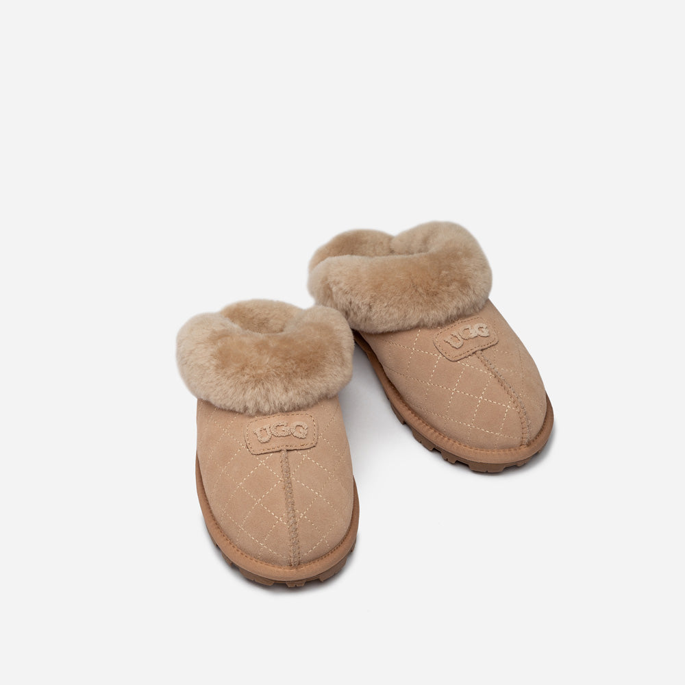 OZWEAR UGG Coquette Matelasse Emb Logo Slipper( Detachable Feature)