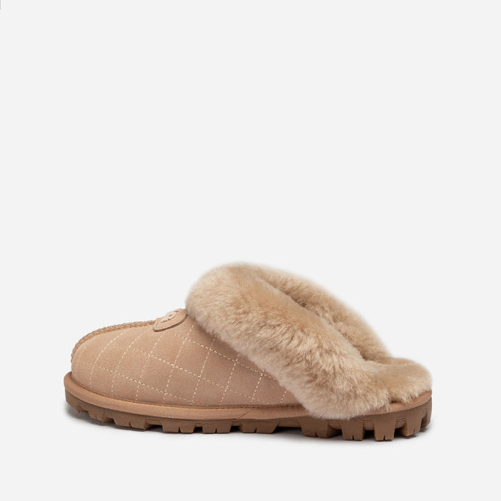 OZWEAR UGG Coquette Matelasse Emb Logo Slipper( Detachable Feature)